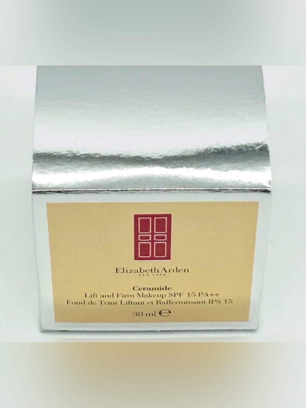 NIB Elizabeth Arden Ceramide Ultra Lift and Firm Makeup - Spice #16